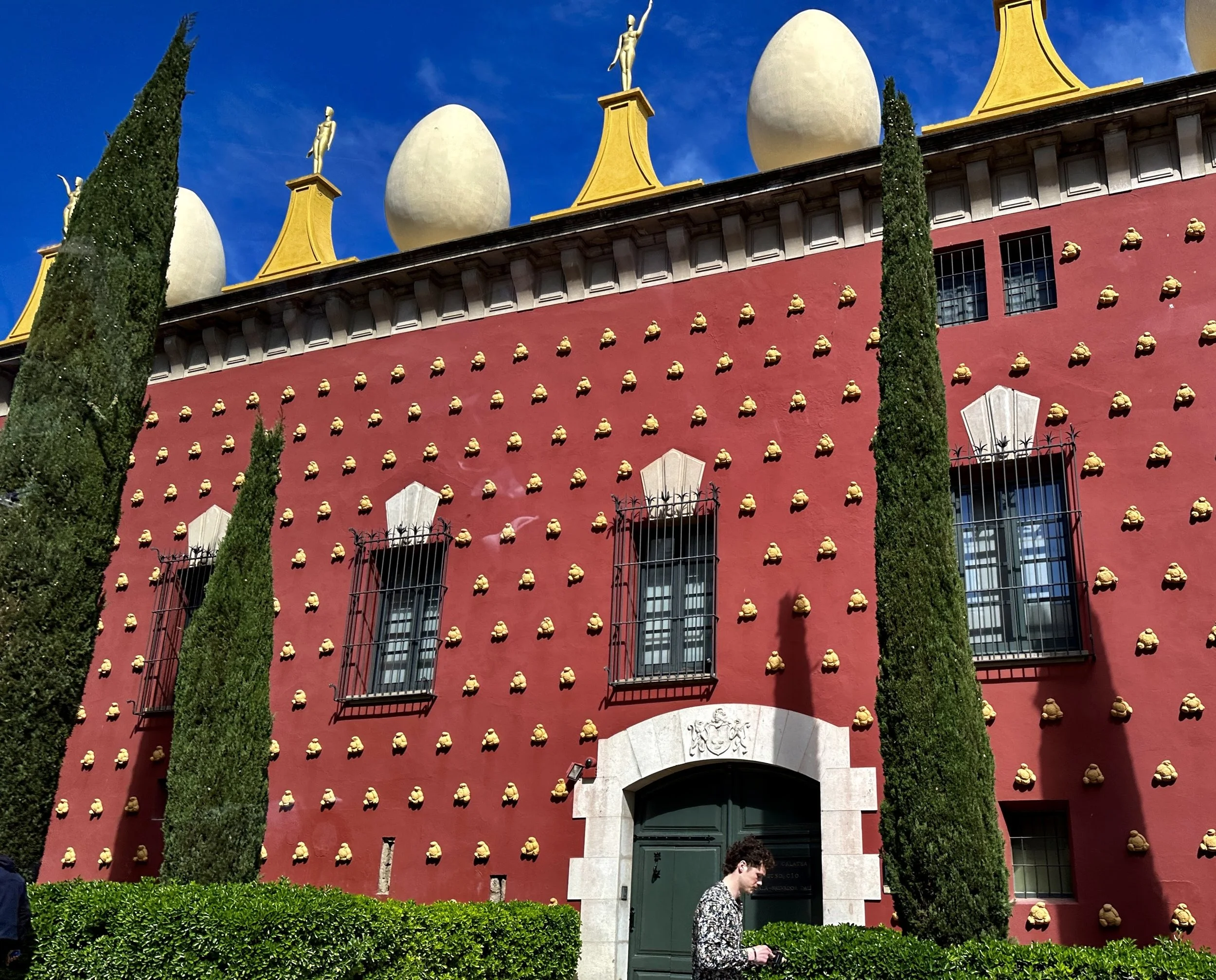 The World Stage of Salvador Dali — Leanne Trivett S.